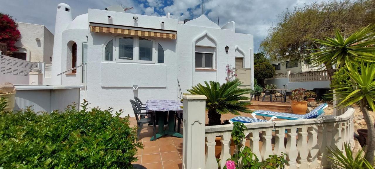 Villa Totalmente Independiente Con Piscina Comunitaria Calpe Buitenkant foto