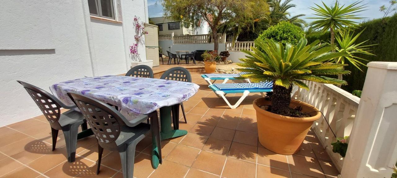 Villa Totalmente Independiente Con Piscina Comunitaria Calpe Buitenkant foto