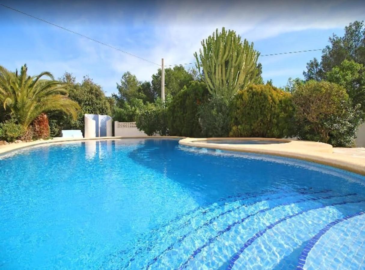 Villa Totalmente Independiente Con Piscina Comunitaria Calpe Buitenkant foto