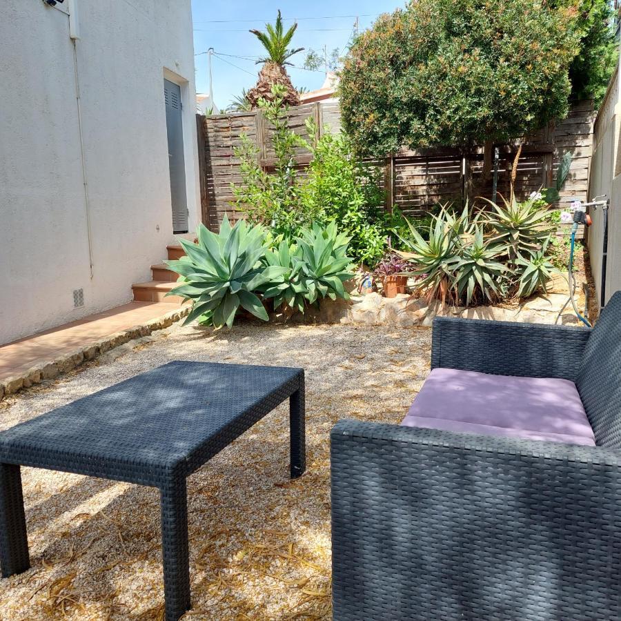 Villa Totalmente Independiente Con Piscina Comunitaria Calpe Buitenkant foto