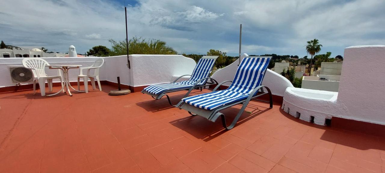 Villa Totalmente Independiente Con Piscina Comunitaria Calpe Buitenkant foto