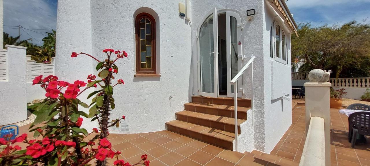 Villa Totalmente Independiente Con Piscina Comunitaria Calpe Buitenkant foto