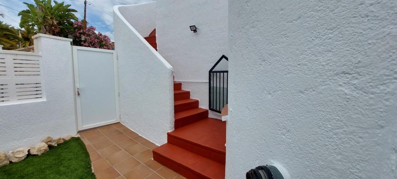 Villa Totalmente Independiente Con Piscina Comunitaria Calpe Buitenkant foto